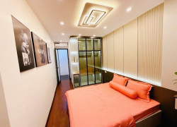 Bán Nhà mặt phố Hoàng Văn Thái – 30m²x 2 tầng – Kinh doanh sầm uất – Giá chỉ 5.19 tỷ!