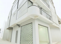 8 Tỷ nhỉnh: MẶT TIỀN Quận 10 cư xá Đồng Tiến, căn góc 2 mặt tiền 3 tầng, thu nhập 1Ty3. 0933910039