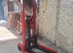 Xe nâng tay cao 1000kg giá rẻ giao nhanh tận nơi