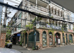 Chính Chủ Bán HXH Đường Lê Văn Sỹ, P1, Tân Bình: DT 16.5x6m, Giá 27 tỷ 5. Gọi O981.699.932 Để Xem Nhà Ngay!