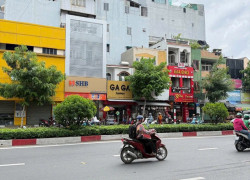 *   Chính Chủ Bán Mặt Tiền Cộng Hòa, P13, Q.Tân Bình: DT 4.1x5m, Giá Chỉ 6 Tỷ 8. LH: O981.699.932