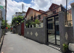 Chính Chủ Bán HXH Hoàng Hoa Thám, P.7, Bình Thạnh: 6.6x23m, Giá Tốt 19.5 Tỷ. LH: O981.699.932