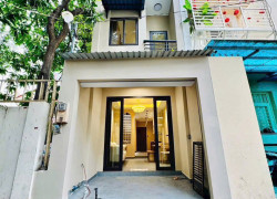 NHÀ ĐẸP 4 TẦNG ( 4 x 11 ) - HẼM XE HƠI 6M - GẦN NGÃ 4 PHÚ NHUẬN - KHU PHAN XÍCH LONG -  10 TỶ 380 ( TL )
