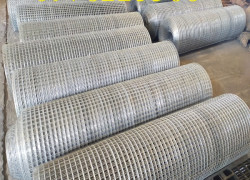 Lưới hàn mạ kẽm 25x25mm phi 2