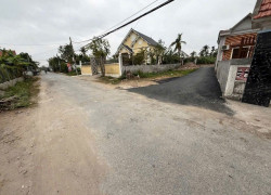 9xx tr 88.9m2 Kính Trực Tân Phong Zalo 0567222555