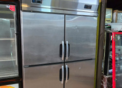 tủ đông,mát 4 cánh hiệu berjaya 1200L sản xuất malaysia