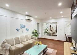 Chính chủ chuyển sinh sống, cần bán căn hộ 2Pn 72,6m2 view chính Biển Toà Newlife trung tâm Bãi Cháy, Hạ Long.