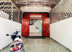 Bán nhà khu MT. Ngay trường điện lực Gần đường hà huy giáp. Q12.