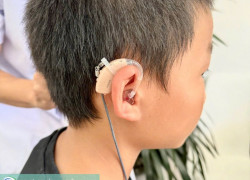 HÀNH TRANG NĂM HỌC MỚI: ĐÔI TAI LẮNG NGHE, TRÍ TUỆ VƯƠN XA