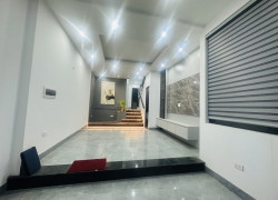TRẦN CUNG 50M THANG MÁY CHỈ 10,3 TỶ,Ô TÔ 40M,GẦN PHỐ,2 THOÁNG,NGÕ BA GÁC,THÔNG