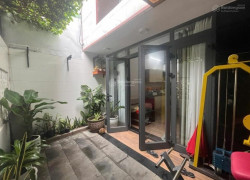 Nhà mặt tiền đường trung tâm Hải Châu, mà giá chỉ nhỉnh 6 tỉ, DT gần 70m2 LH 0816 638 405