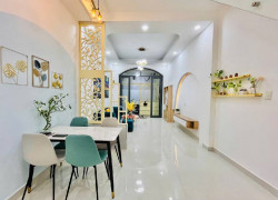 Nhà mới đẹp Duy Tân, Huỳnh Văn Bánh, 42m2, 3PN full nội thất, chỉ 5.35 tỷ TL