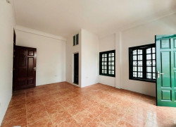 Bán nhà Kẻ Vẽ 39m2, ô tô đỗ cửa, 5 tầng, 6,8 tỷ có thương lượng