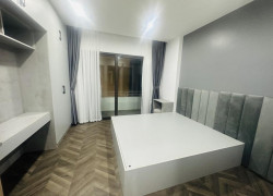 Bán nhà Hoàng Tăng Bí 37m2, dân xây 5 tầng, ô tô đỗ cửa chỉ 6 tỷ hơn