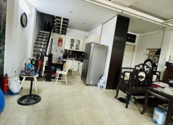 Bán nhà ngõ ba gác đường Yên Sở, 70m2, 5T, 15.2 tỷ
