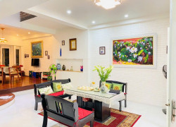 Bán nhà lô góc mặt ngõ Võ Thị Sáu, 40m2 11 tỷ