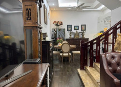 Bán nhà ngõ ô tô phố Giảng Võ, nhà 9 tầng, 160m2, 98 tỷ