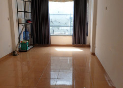 Chính chủ cần cho thuê tầng 2 tại đường Nuyễn Trãi số nhà 490 ngay ngã tư Khuất duy TiếnThanh Xuân HN