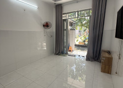 NHÀ 2 TẦNG HẺM OTO ĐỖ CỬA - 46m2 - 3,5 tỷ
