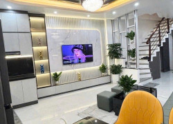VỊ TRÍ TRUNG TÂM - SIÊU PHẨM BA ĐÌNH - GIÁ TỐT - SỔ HỒNG