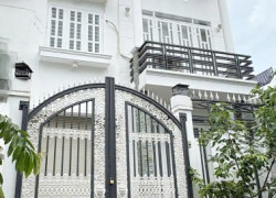 Biệt thự mặt tiền đường Số 9 KDC Ấp 5 Phong Phú Bình Hưng