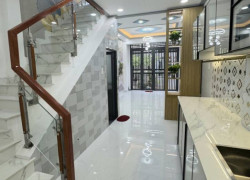 BÁN NHÀ HẺM XE HƠI - GẦN MẶT TIỀN ĐƯỜNG - QUẬN 6 - GIÁ 8TỶ