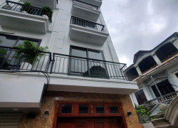 Bán nhà Bát Khối,Cự Khối 5 tầng,34m oto đỗ cửa nhỉnh 5 tỷ