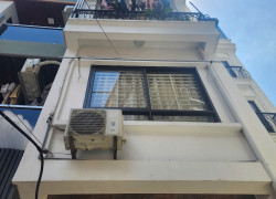 Bán nhà mặt phố Đông Các, Đống Đa, Kinh doanh, Ô tô đỗ cửa, sầm uất ngày đêm, 85m²x5 tầng, 36 tỷ