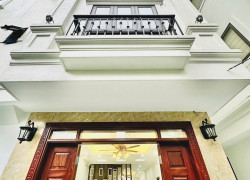 Em Hiếu tiếp tục lên cho anh chị 1 siêu phẩm nhà 5 tầng tại phố Hòe Thị với mức giá rẻ không tưởng