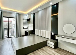 nhà 5 tầng phố Việt Hưng, đầy đủ nội thất, đẹp long lanh