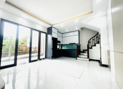 Hiếm Phúc Lợi - Hàng xóm Vinhomes - Nhà mới ở - 5,65 tỷ