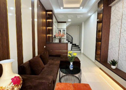 BÁN NHANH NHÀ ĐỘI CẤN - 5 TẦNG - 36M2 – NGÕ THÔNG – VỪA Ở VỪA KINH DOANH – FULL NỘI THẤT - GIÁ TÔT ĐẦU TƯ