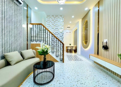 Bán nhà Huỳnh Văn Bánh sát mặt tiền, vuông vức, chỉ 5.25 tỷ TL