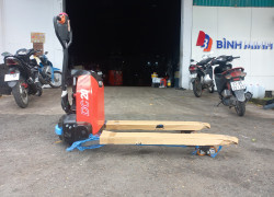 Xe Nâng Tay Điện Dắt Lái HELI CBD20J-Li3 – 2 Tấn