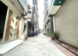 Bán nhà 6 Tầng Thang Máy đường Xuân Đỉnh - Ngay Công Viên Hòa Bình 33m2 - Chỉ 8.5 tỷ TL