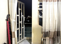 Nhà 3 tầng BTCT - 4PN - DTSD 80 m2