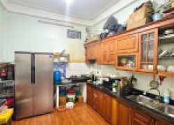 Bán nhà Đa sĩ Kiến Hưng , Phân lô , ô tô vào kinh doanh . Nhỉnh 7tỷ 5. LH 0963 382 542