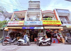 Bán Nhà Mặt Tiền 222 Đất Thánh, P.6, Tân Bình