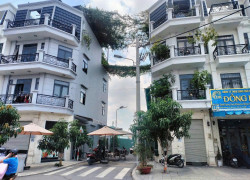 cần bán nhà mới xây - nằm ngay trung tâm Bình Tân