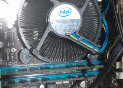 Quạt fan tản nhiệt CPU Socket 775