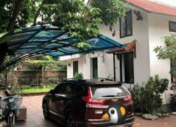 biệt thự sân vườn Bồ Đề, 1200m x 3 tầng, mặt tiền 25m, tựa sơn hướng thuỷ, nội thất cao cấp, tiểu cảnh sinh động