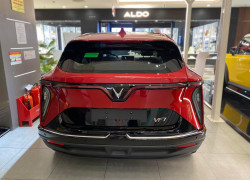 VF7 Giảm giá mạnh