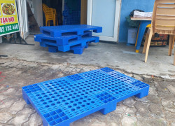 tin nóng – pallet nhựa pl04-ls sẵn hàng 0799345292
