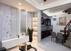SIÊU VIP NGUYỄN ĐÌNH CHÍNH PHÚ NHUẬN - 3 TẦNG BTCT HOÀN CÔNG ĐỦ - MỚI ĐẸP FULL NỘI THẤT - DT 4.5x7 XÂY FULL - SD 65M2 -