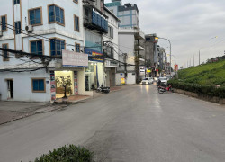 bán nhà mặt phố Lâm Du, 110m x 7 tầng, 18 phòng khép kín, dòng tiền 70tr/tháng