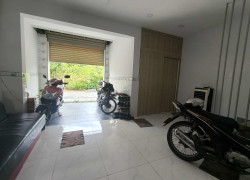 Bán nhà mặt tiền Tân Hiệp 39 ,Hóc Môn 2Tx85m2 .Giá chỉ  2.5 tỷ (TL)