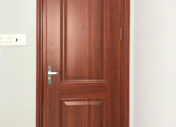 Cửa thép vân gỗ tại Xuân Lộc - Đồng Nai