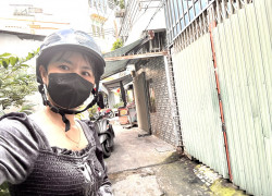 BÁN NHÀ CÁCH MT TÔN ĐẢN CHƯA ĐẾN 10M- QUA KHU ẲM THỰC VĨNH KHÁNH- RA HOÀNG DIỆU- NGUYỄN TẤT THÀNH.