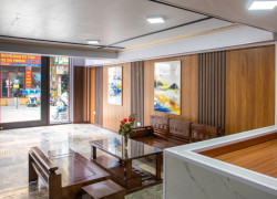Cần Bán Khách Sạn Kết Hợp Nhà Hàng Trung Tâm Sapa