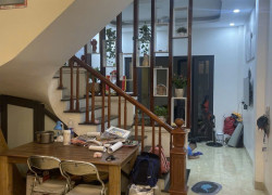 Hiếm lô góc Hoàng Hoa Thám gần phố ngõ thông kinh doanh 48m² x 5 tầng hơn 10 tỷ